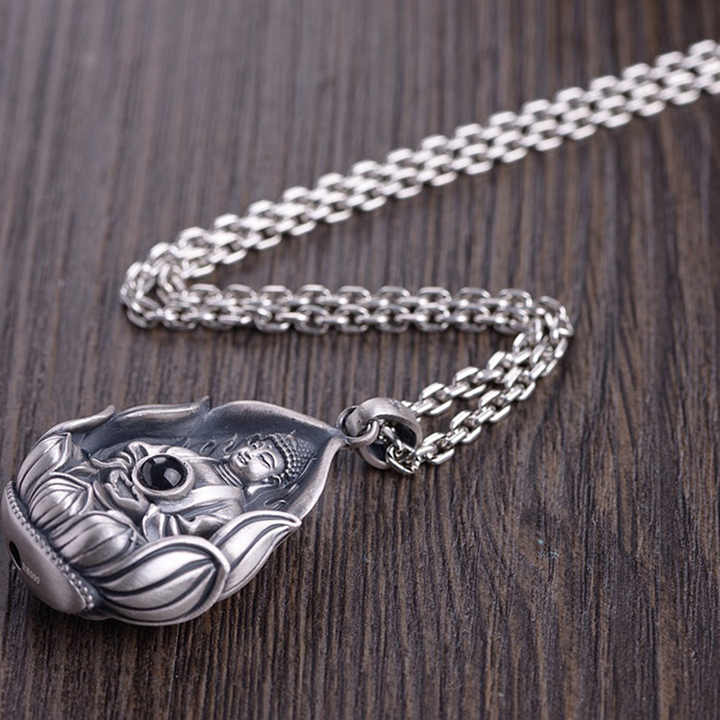 "Bodhi" pendant in 925 silver